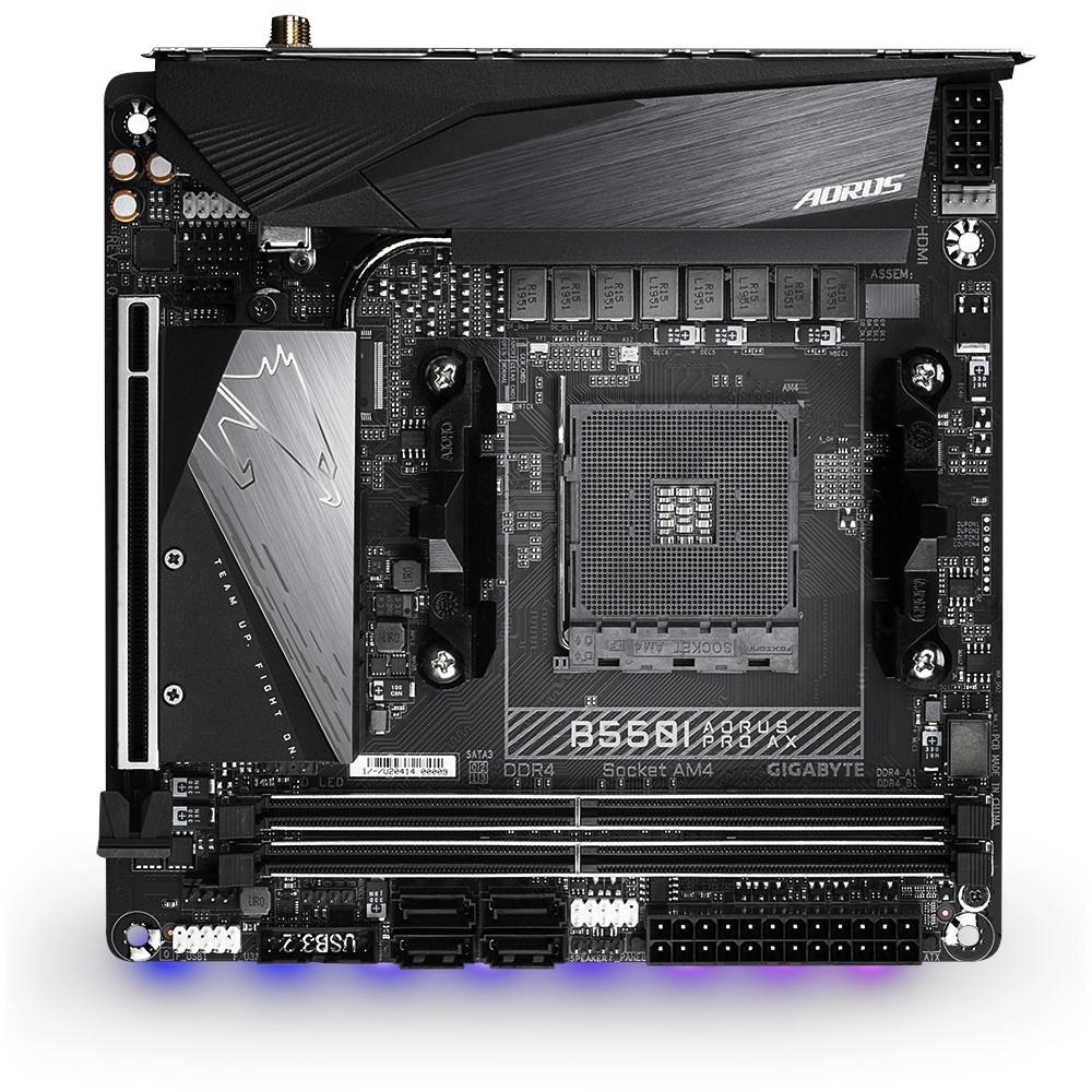 Gigabyte - B550I-AORUS-PRO-AX - התמונה להמחשה בלבד